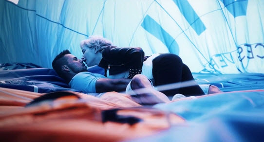 Красивый секс после романтического свидания